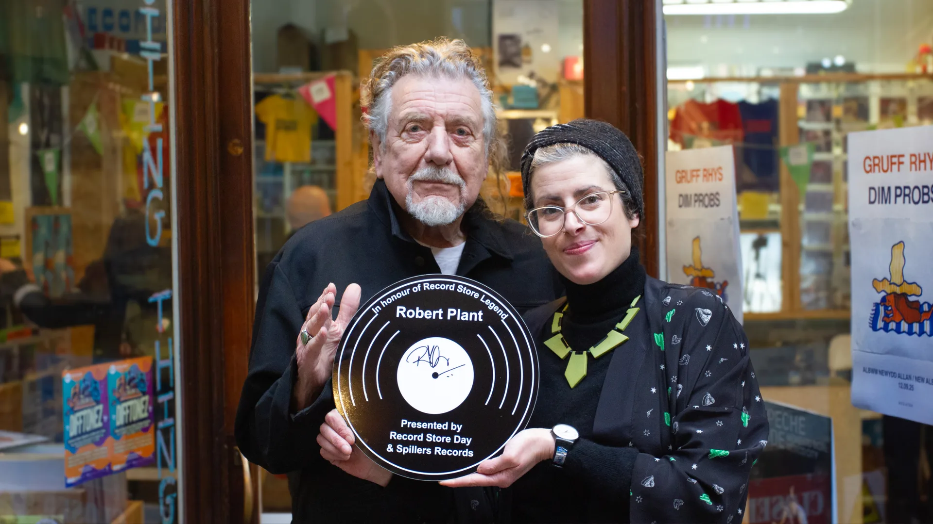 ROBERT PLANT HONOURED AS RECORD STORE LEGEND AHEAD OF RECORD STORE DAY 2026
