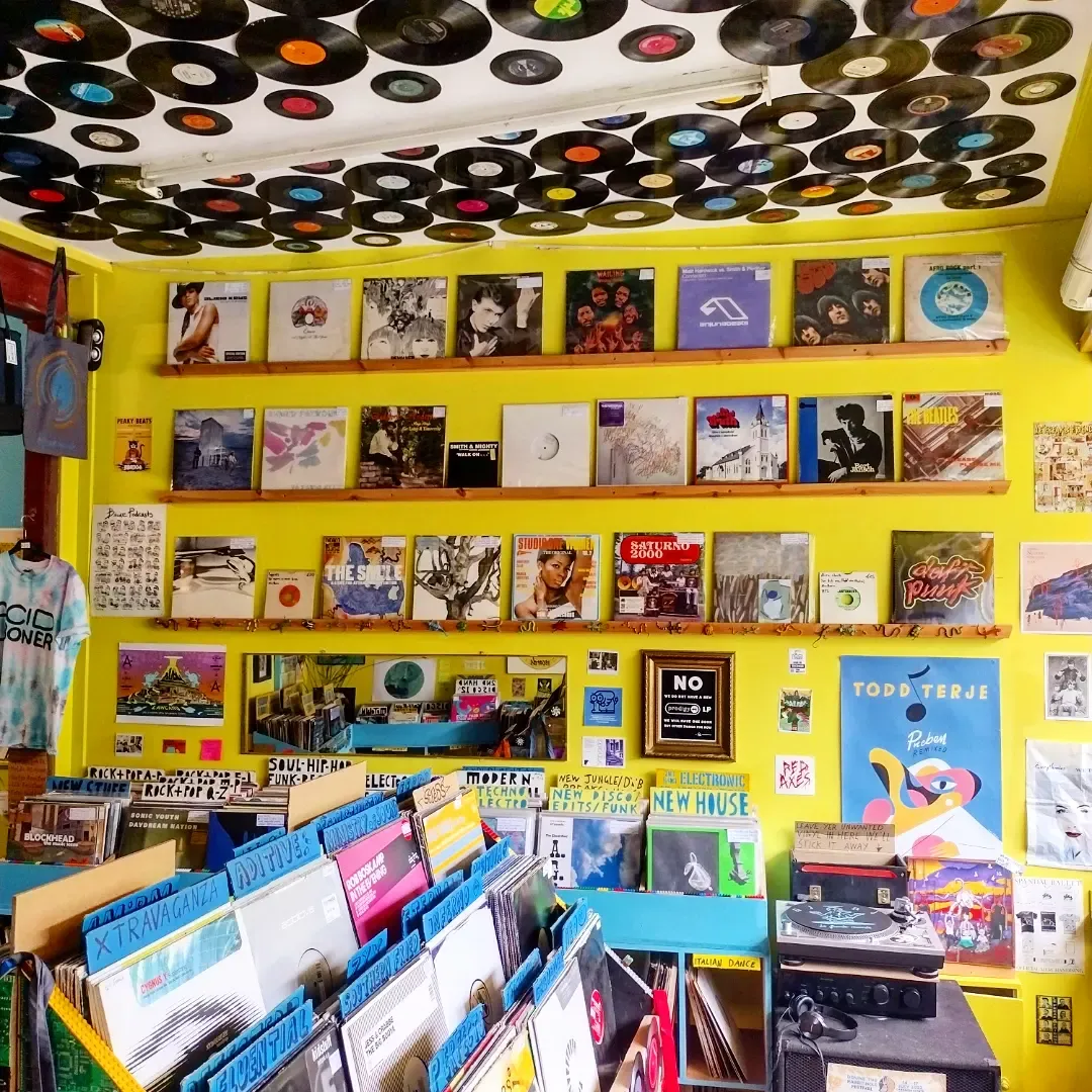 Le Freak Records - Preview 2