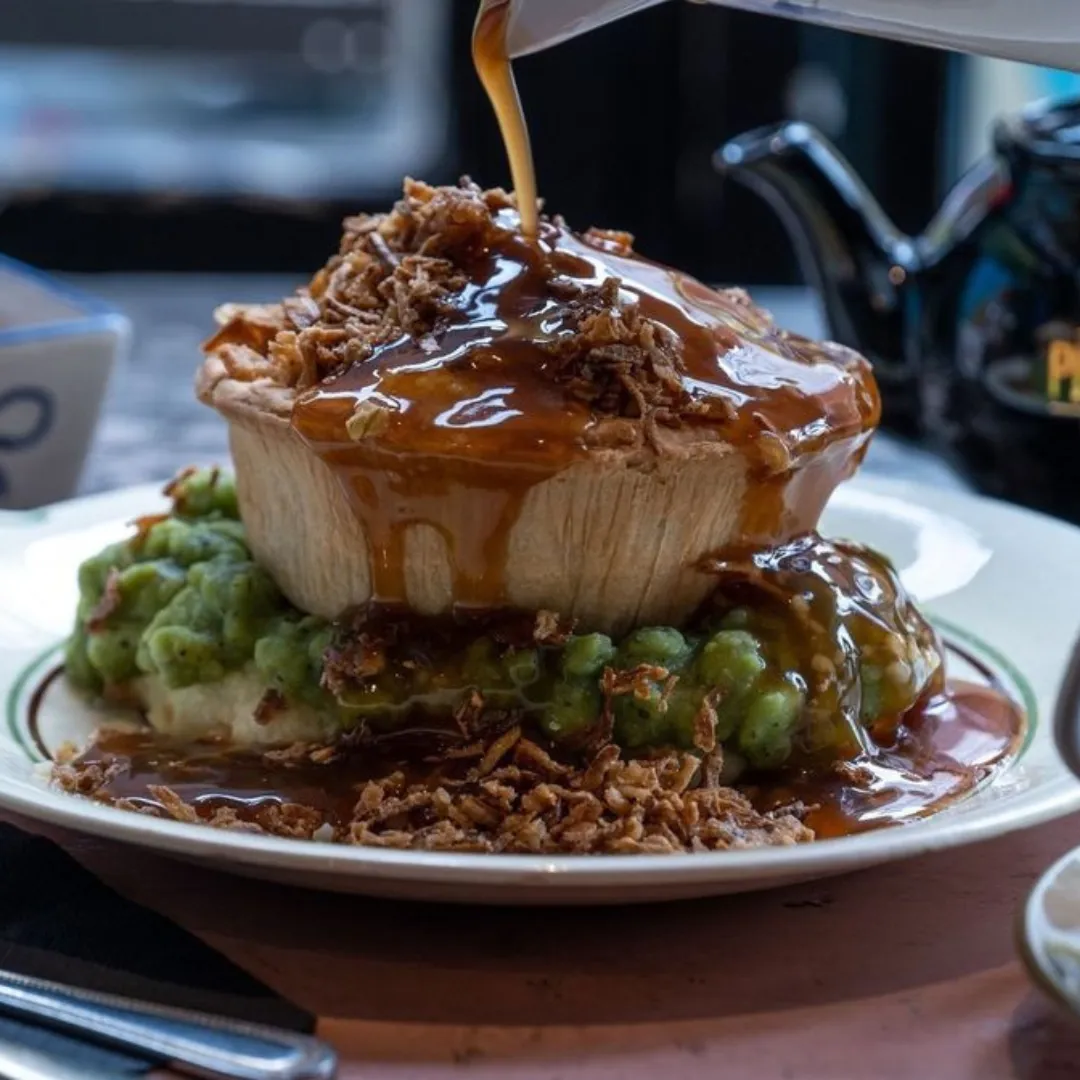Pie & Vinyl - Preview 4